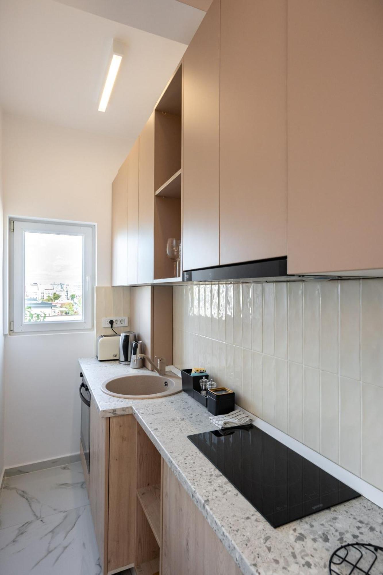 Sunset - Luxury Studio On Calea Victoriei Bucarest Esterno foto