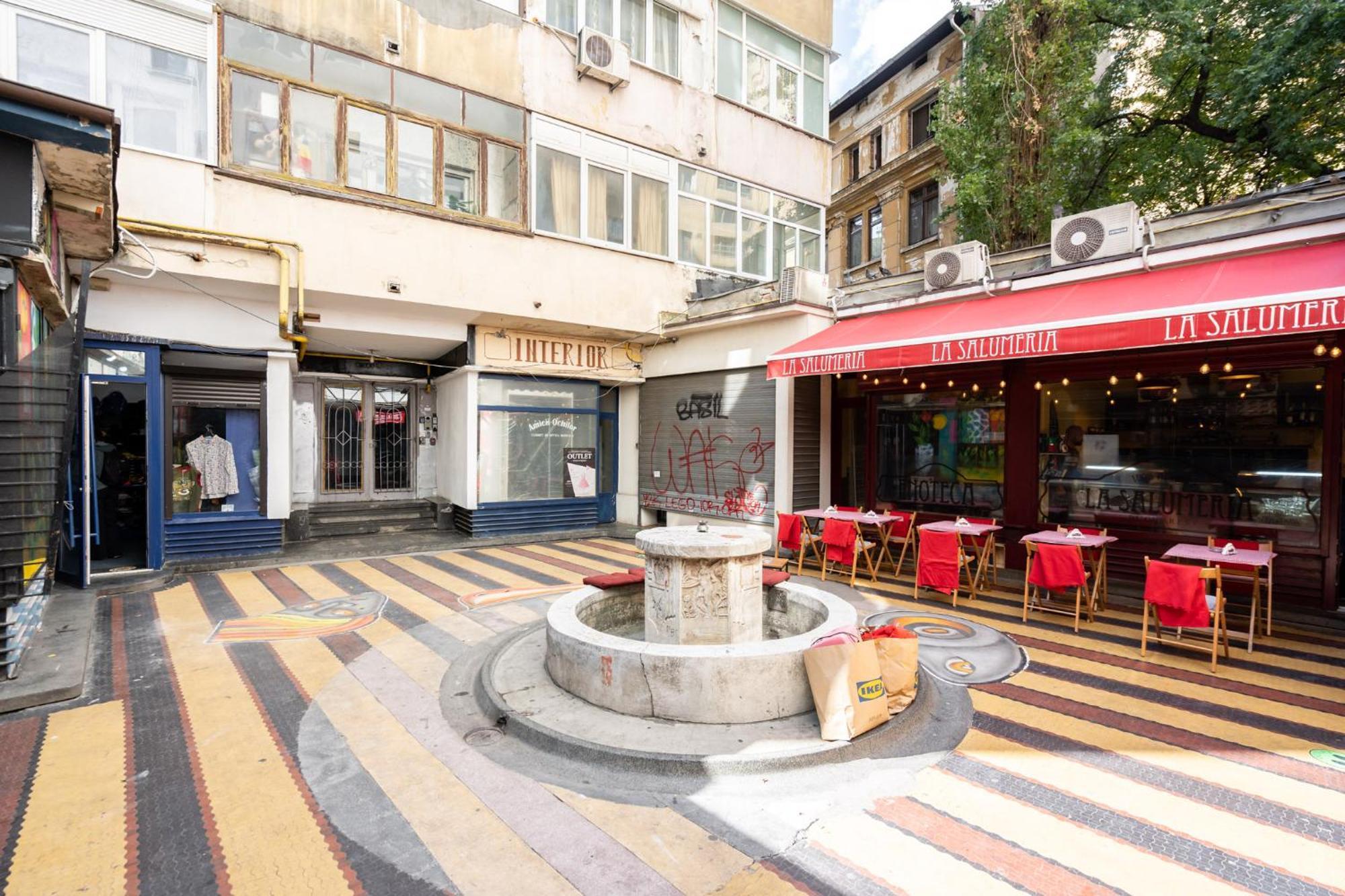 Sunset - Luxury Studio On Calea Victoriei Bucarest Esterno foto
